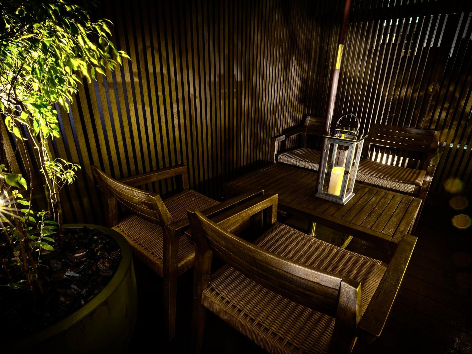 Glansit Kawaramachi Kapselhotel 2*
