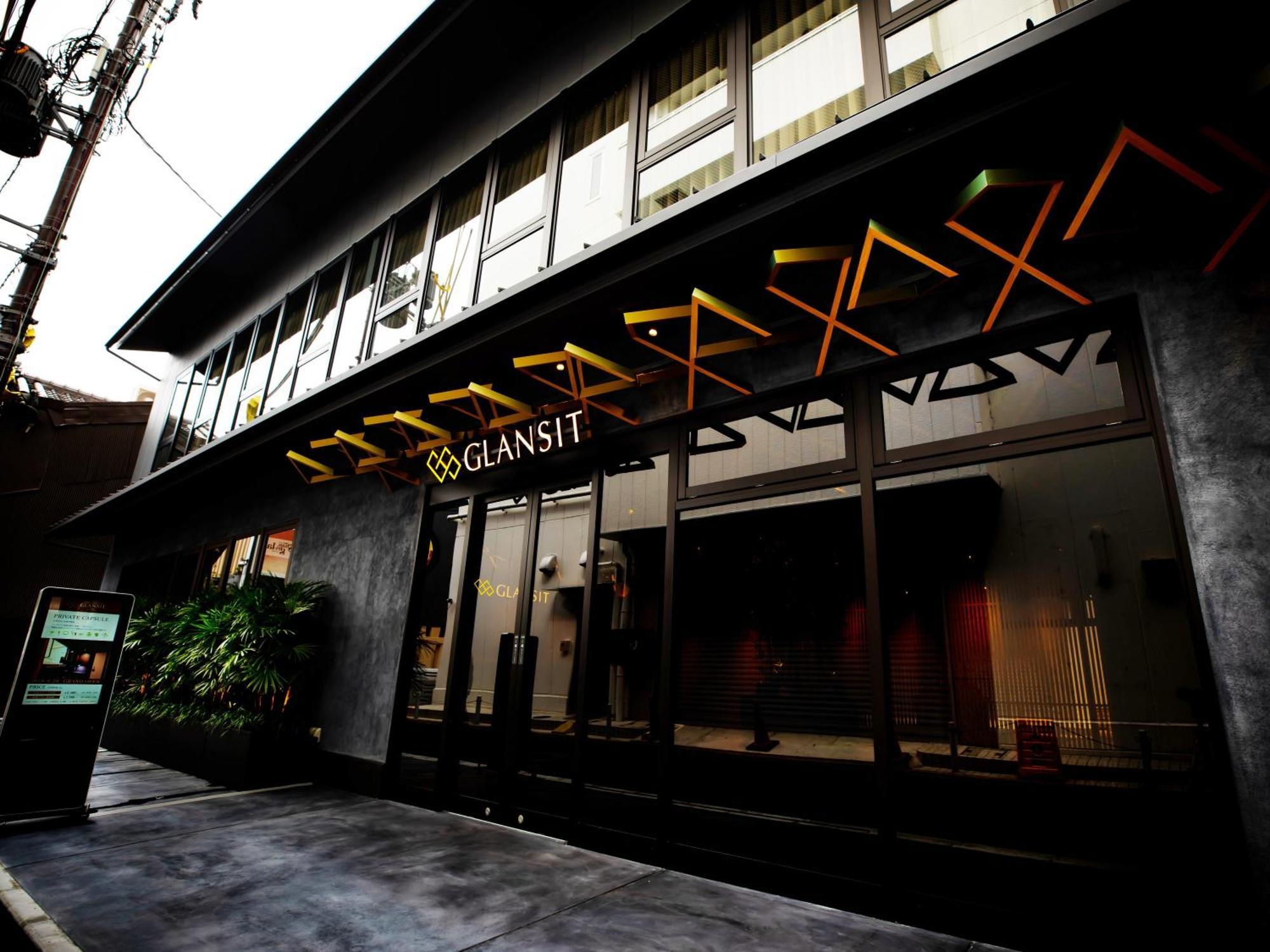 Glansit Kawaramachi Hôtel capsule Kyoto